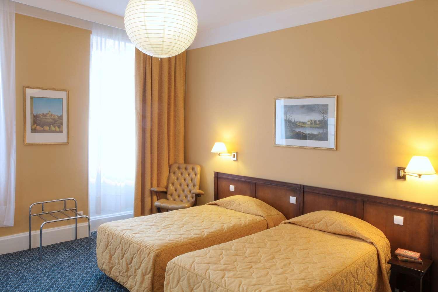 Best Western De Diane Nevers Exterior foto